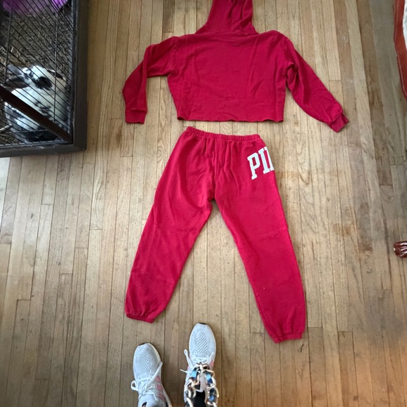 Victoria’s Secret. PINK - Red White and Blue Sweat Suit Set - Picture 5 of 9